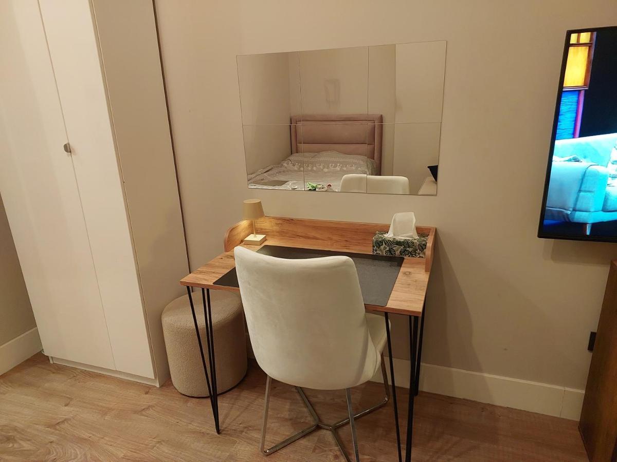 Appartement Metropol Cozy Studio *